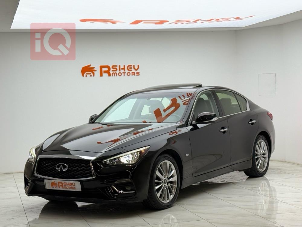 إنفينيتي Q50